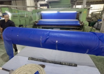 Spécifications : 40 g/m² x 106 cm x 1 500 m, couleur bleu foncé XFB5-1234