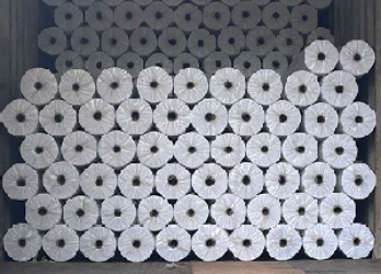 L'usine Heng Hua fournit le tissu non tissé suivant au client indonésien :