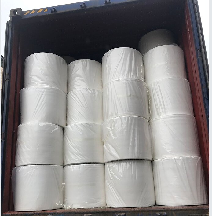 Tissu non tissé en polypropylène spunbond de 70 GSM 42/48CM de largeur pour l'approvisionnement en housse de meubles