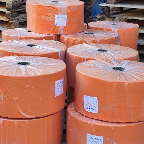 Rouleau de tissu non tissé 60 g/m² pour sacs de courses - Matériau PP spunbond durable (rouleau jumbo non tissé)